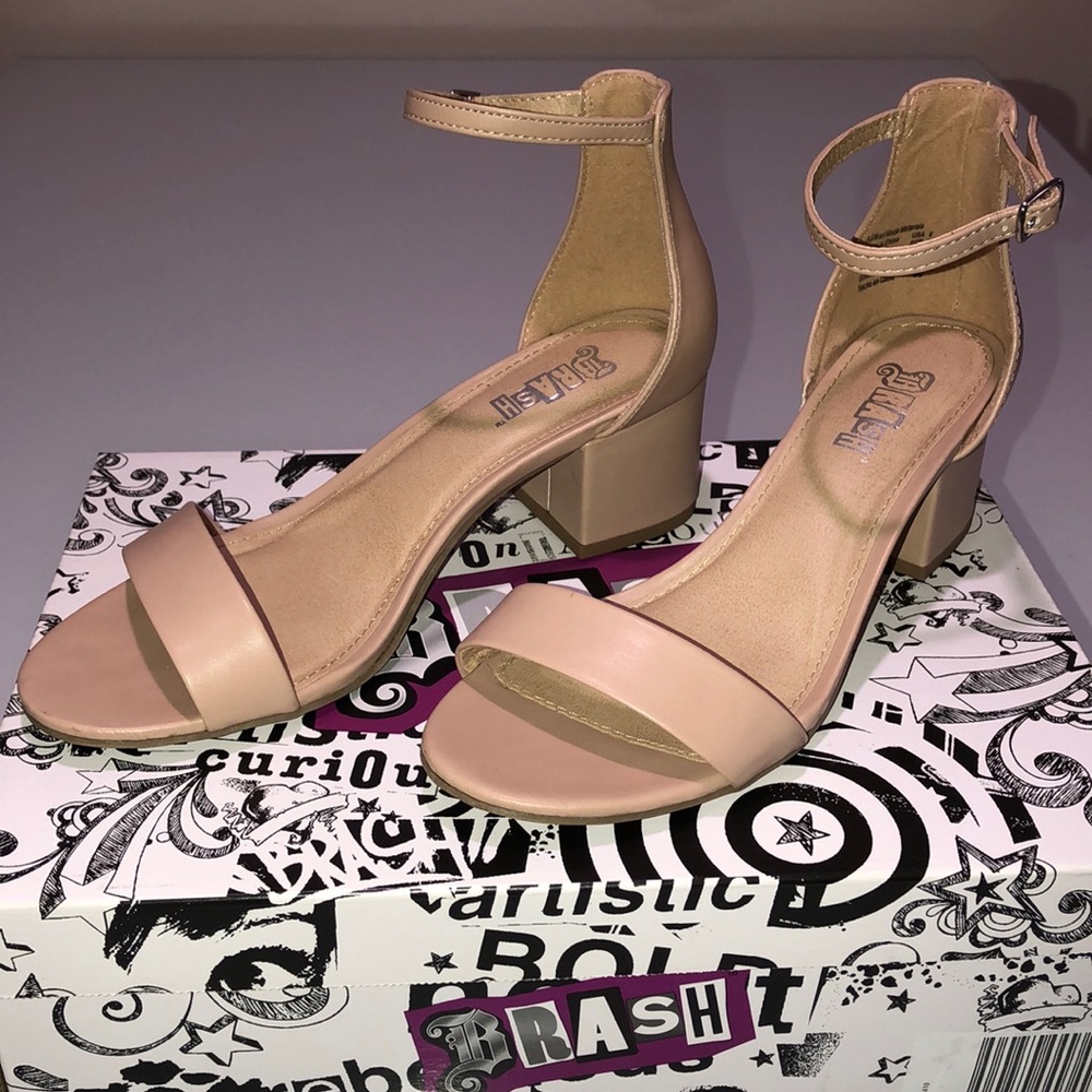 Women's Naomi Block Heel
